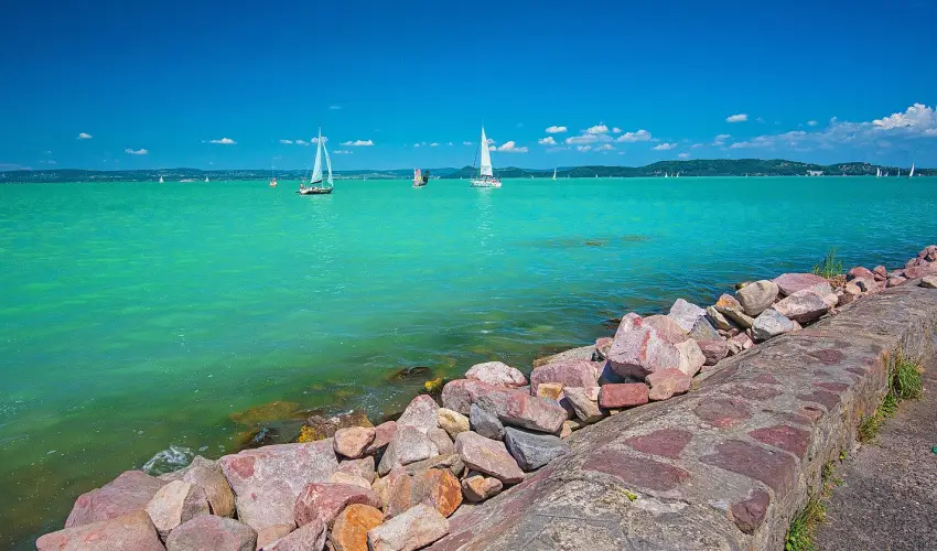 Happy Sun  Zam�rdi - P�nk�sd (min. 2 �j)