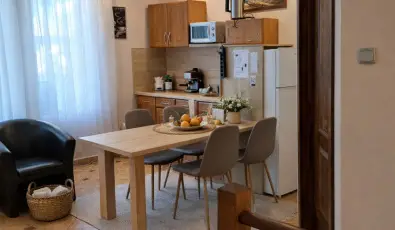 Happy Sun  Zam�rdi