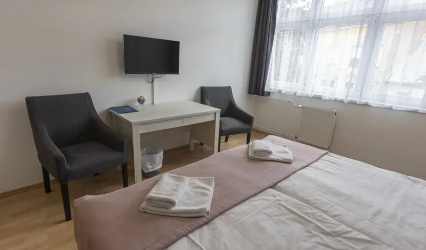 Harangtorony Sz�ll� K�szeg - P�nk�sd
