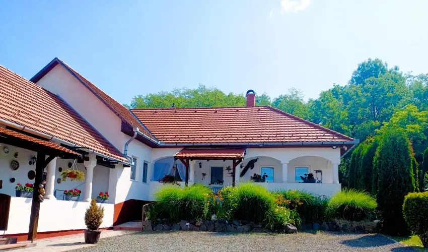 Harmony Vendghz Egerszalk - Pnksd (min. 2 j)