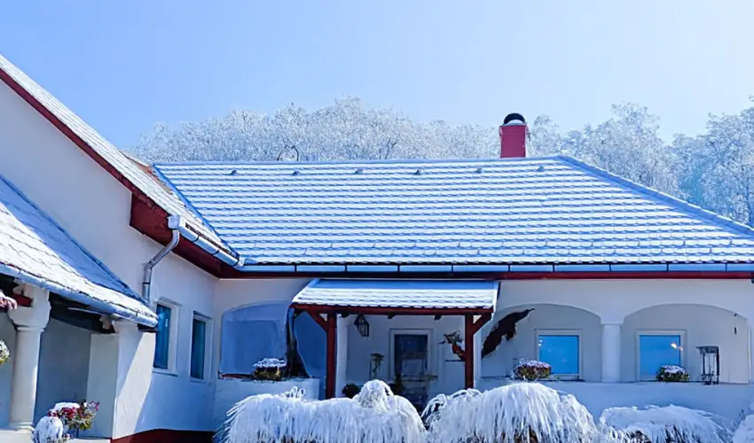 Harmony Vend�gh�z Egerszal�k - P�nk�sd