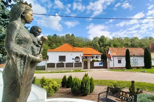 Harmony Vend�gh�z - P�nk�sd (min. 2 �j)