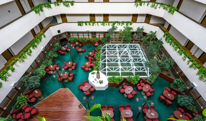 Ensana Thermal Srvr Srvr - Pnksd (min. 2 j)