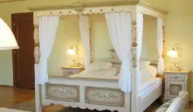 H�tk�ti Wellness Hotel & Lovaspark M�r