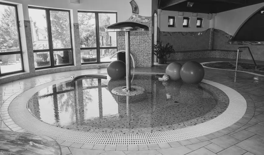 H�tk�ti Wellness Hotel & Lovaspark M�r - P�nk�sd