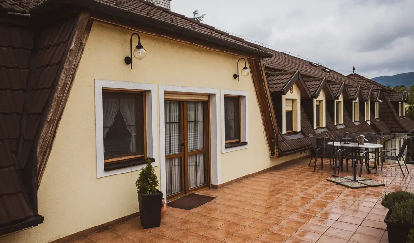 Hétkúti Wellness Hotel & Lovaspark Mór - Pünkösd
