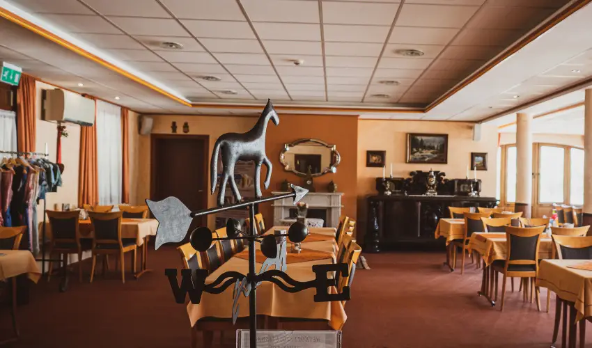 Hétkúti Wellness Hotel & Lovaspark Mór - Pünkösd