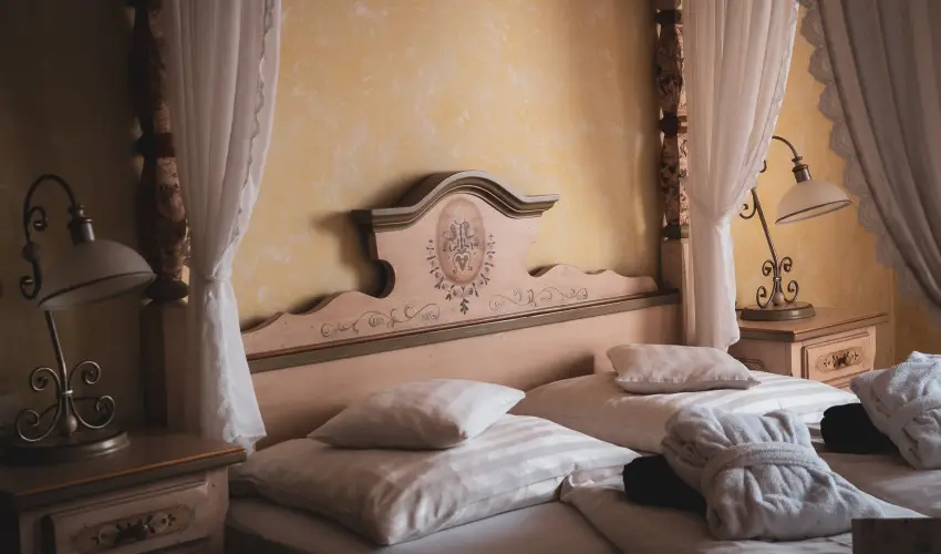 Hétkúti Wellness Hotel & Lovaspark Mór - Pünkösd
