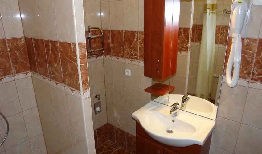 HoldLux Apartmanok Srvr - Pnksd (min. 2 j)