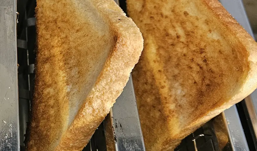 Holdvir�g Hotel S�rv�r - P�nk�sd - teljes el�refizet�ssel