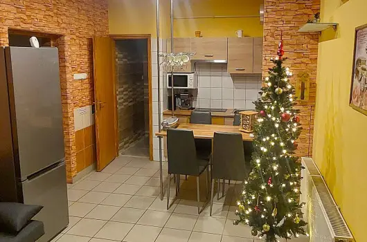 Holiday Apartman - Pnksd