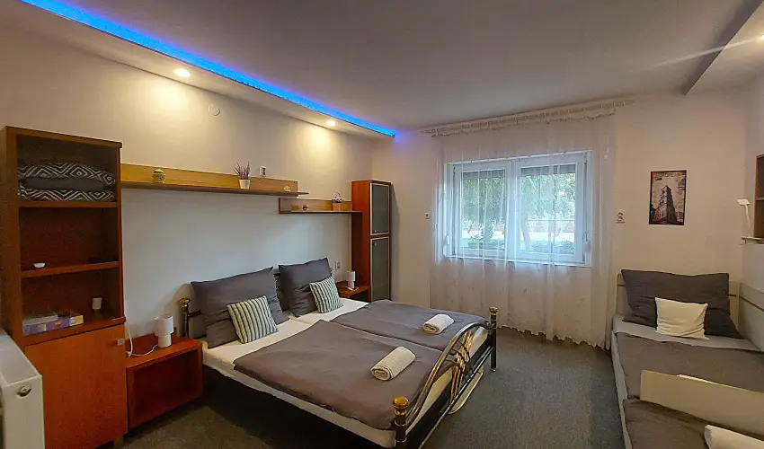 Holiday Apartman Mrahalom - Pnksd