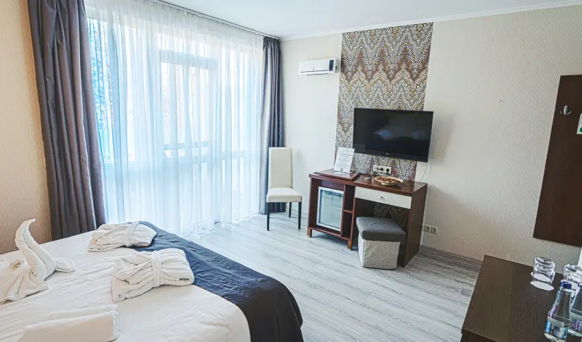 Holiday Beach Budapest Wellness Hotel with Sauna Park Budapest - Pnksd - teljes elrefizetssel