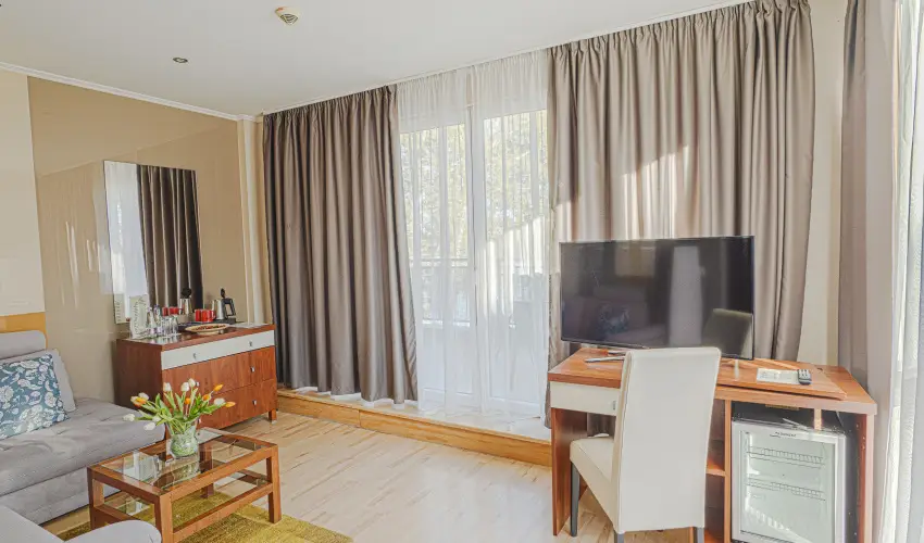 Holiday Beach Budapest Wellness Hotel with Sauna Park Budapest - Pnksd - teljes elrefizetssel