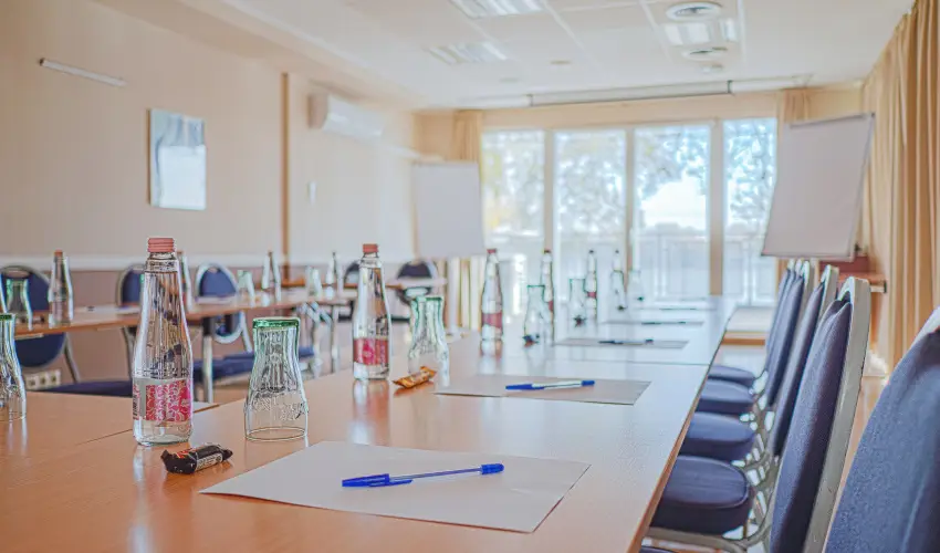 Holiday Beach Budapest Wellness Hotel with Sauna Park Budapest - Pnksd - teljes elrefizetssel