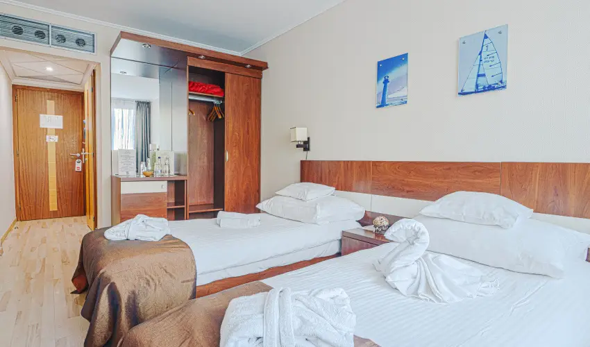 Holiday Beach Budapest Wellness Hotel with Sauna Park Budapest - Pnksd - teljes elrefizetssel