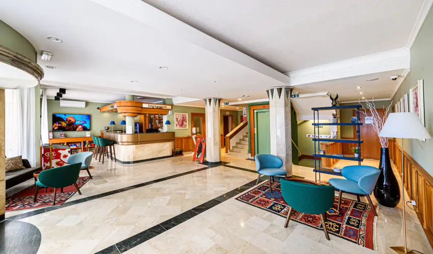 Holiday Club Apartman Hotel Hvz Hvz - Pnksd (min. 2 j)