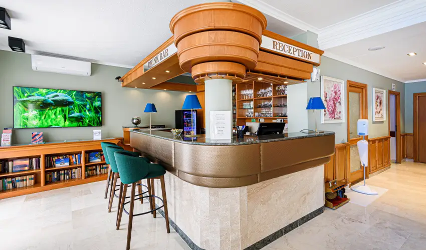 Holiday Club Apartman Hotel Hvz Hvz - Pnksd (min. 2 j)