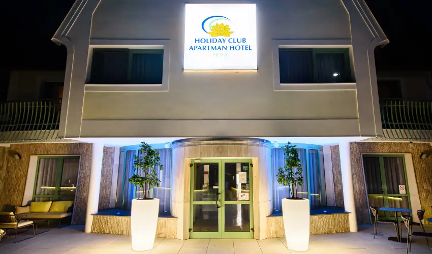 Holiday Club Apartman Hotel Hvz Hvz - Pnksd (min. 2 j)