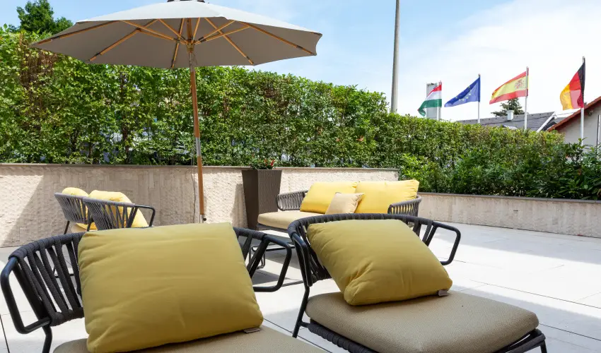 Holiday Club Apartman Hotel H�v�z H�v�z - P�nk�sd (min. 2 �j)