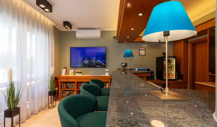 Holiday Club Apartman Hotel H�v�z H�v�z - P�nk�sd (min. 2 �j)