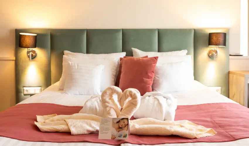 Holiday Club Apartman Hotel H�v�z H�v�z - P�nk�sd (min. 2 �j)