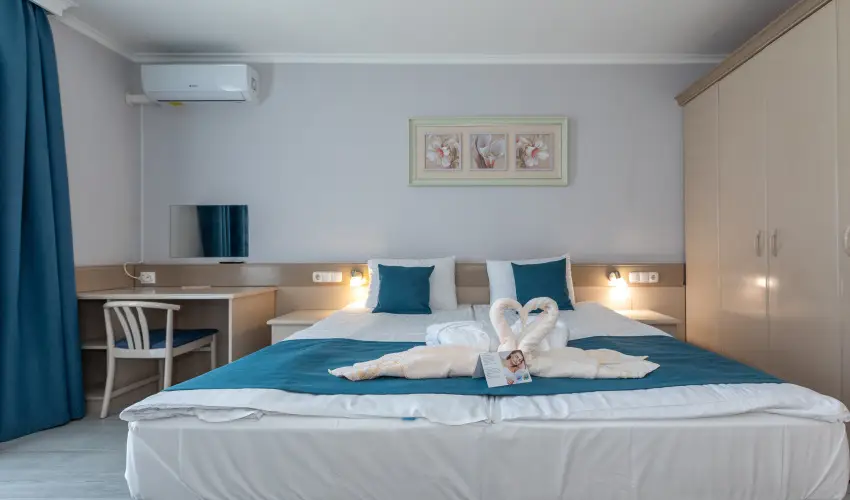 Holiday Club Apartman Hotel H�v�z H�v�z - P�nk�sd (min. 2 �j)