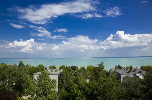 Holiday Hotel Csopak - Pnksd 