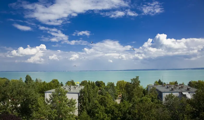 Holiday Hotel Csopak Csopak - Pnksd 