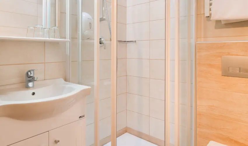 Honti Panzi Visegrd - Pnksd (min. 2 j)