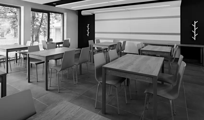 Hotel Adalbert - Szent Tam�s H�z Esztergom - P�nk�sd (min. 3 �j)