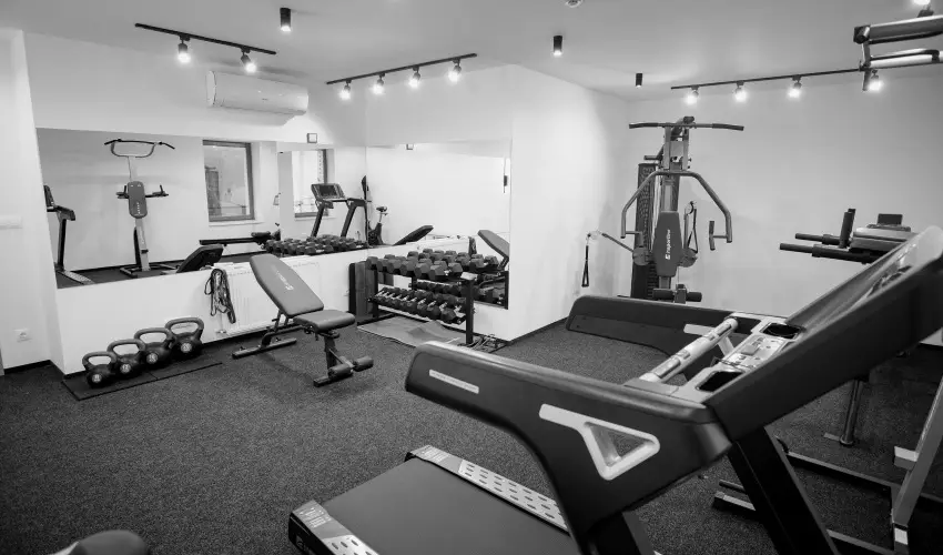 Hotel Adalbert - Szent Tam�s H�z Esztergom - P�nk�sd (min. 3 �j)