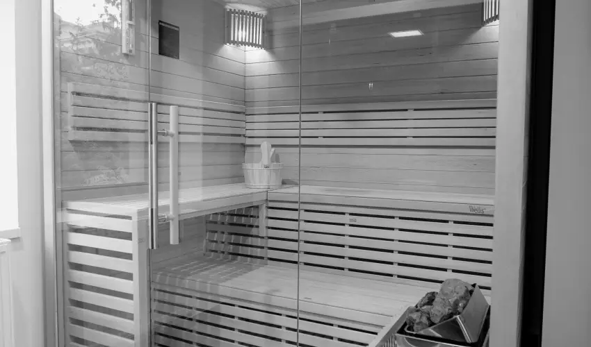 Hotel Adalbert - Szent Tam�s H�z Esztergom - P�nk�sd (min. 3 �j)