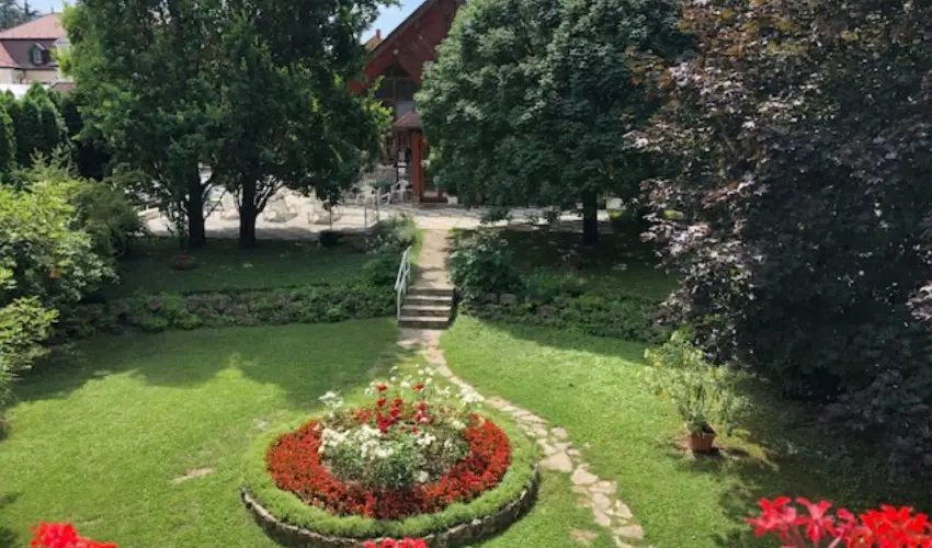 gnes Hotel Hvz - Pnksd 