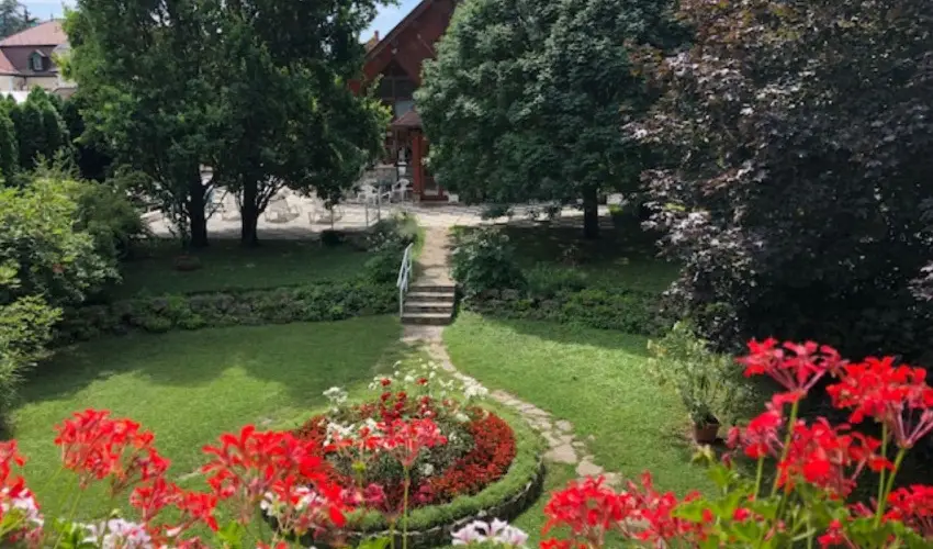 gnes Hotel Hvz - Pnksd 