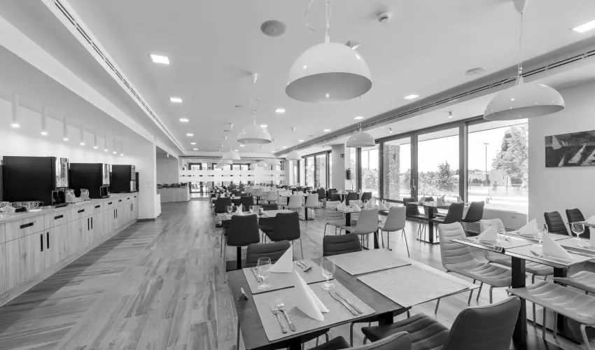 Akad�mia Hotel Balatonf�red - P�nk�sd (min. 2 �j)