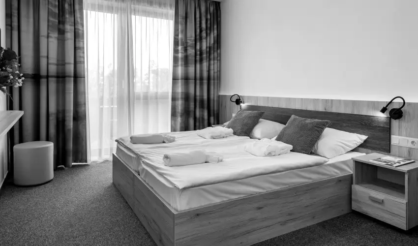 Akad�mia Hotel Balatonf�red - P�nk�sd (min. 2 �j)