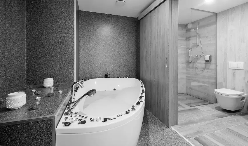 Akad�mia Hotel Balatonf�red - P�nk�sd (min. 2 �j)