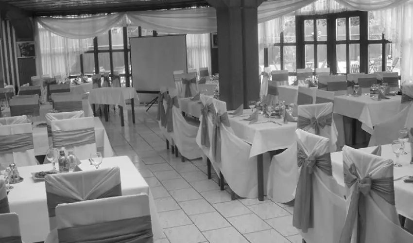 Amadeus Szlloda Budapest - Pnksd 