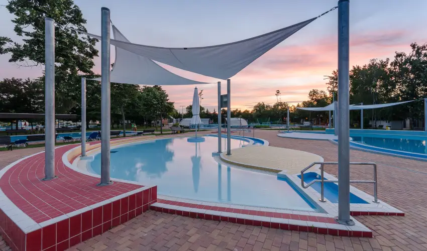Hunguest Hotel Aqua-Sol Hajd�szoboszl� - P�nk�sdi h�tv�ge Hajd�szoboszl�n (min. 2 �j) 