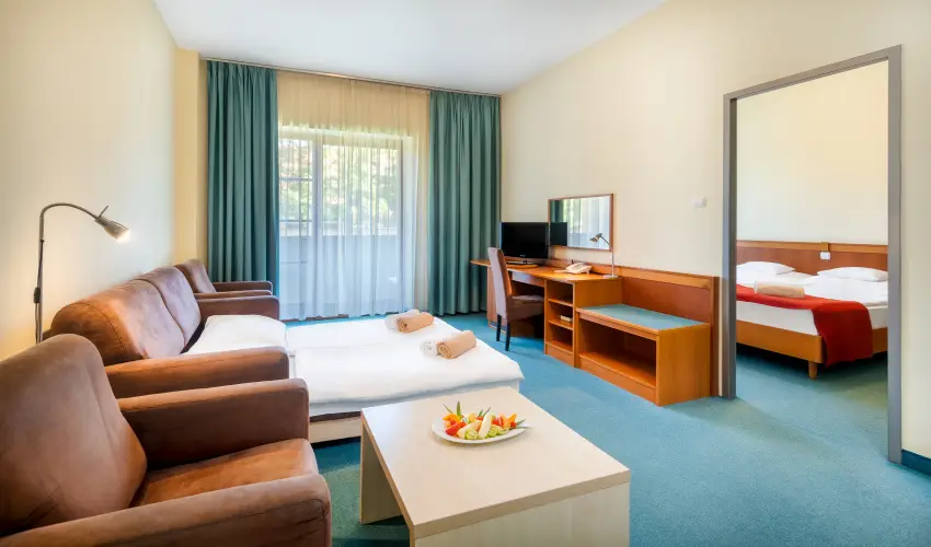 Hunguest Hotel Aqua-Sol Hajd�szoboszl� - P�nk�sdi h�tv�ge Hajd�szoboszl�n (min. 2 �j) 