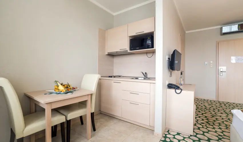 Hotel Aurum Family Hajdszoboszl - Pnksd (min. 3 j)