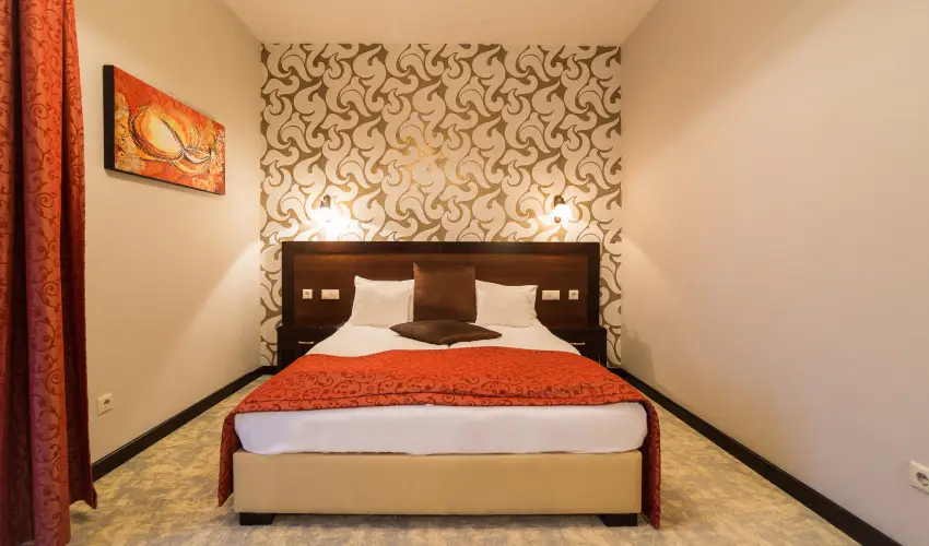 Hotel Aurum Hajd�szoboszl� - P�nk�sd (min. 3 �j)