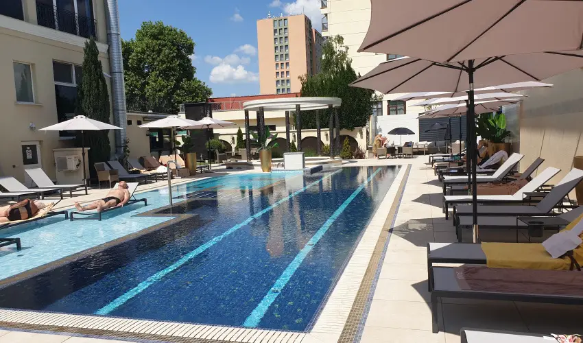 Hotel Aurum Hajd�szoboszl� - P�nk�sd (min. 3 �j)