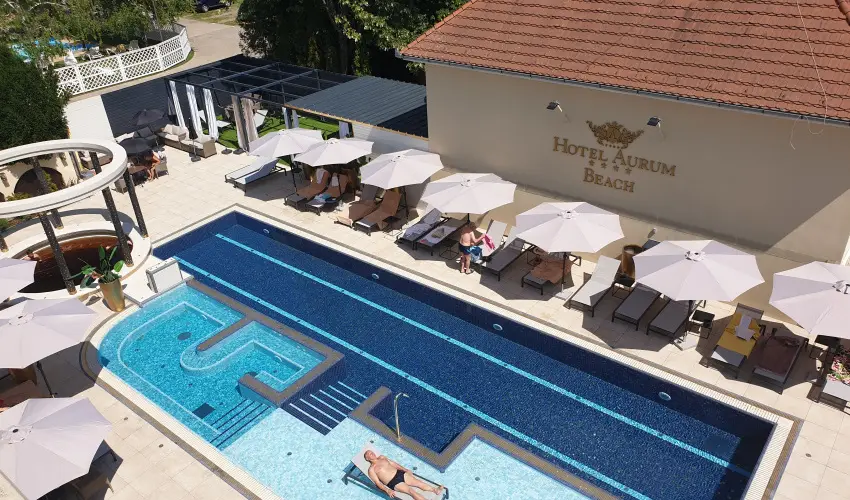 Hotel Aurum Hajd�szoboszl� - P�nk�sd (min. 3 �j)