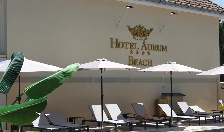 Hotel Aurum Hajd�szoboszl� - P�nk�sd (min. 3 �j)