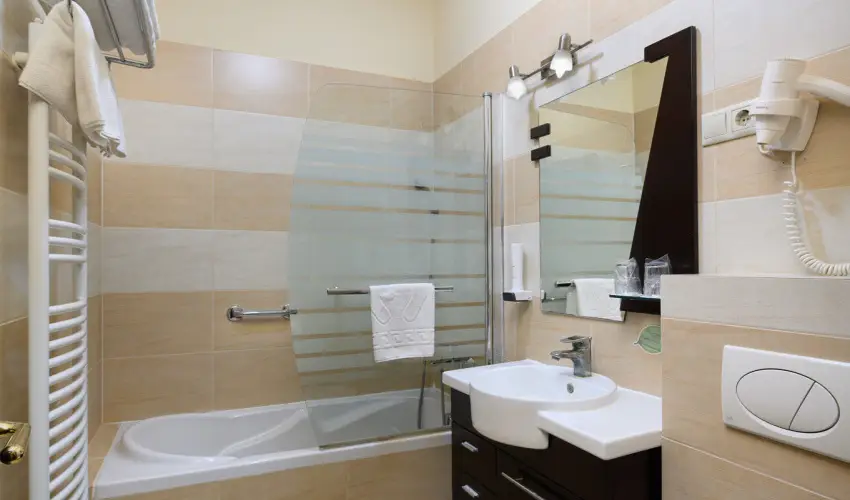 Hotel Aurum Hajd�szoboszl� - P�nk�sd (min. 3 �j)