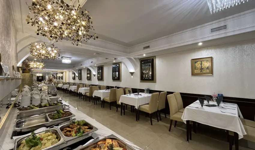 Hotel Aurum Hajd�szoboszl� - P�nk�sd (min. 3 �j)