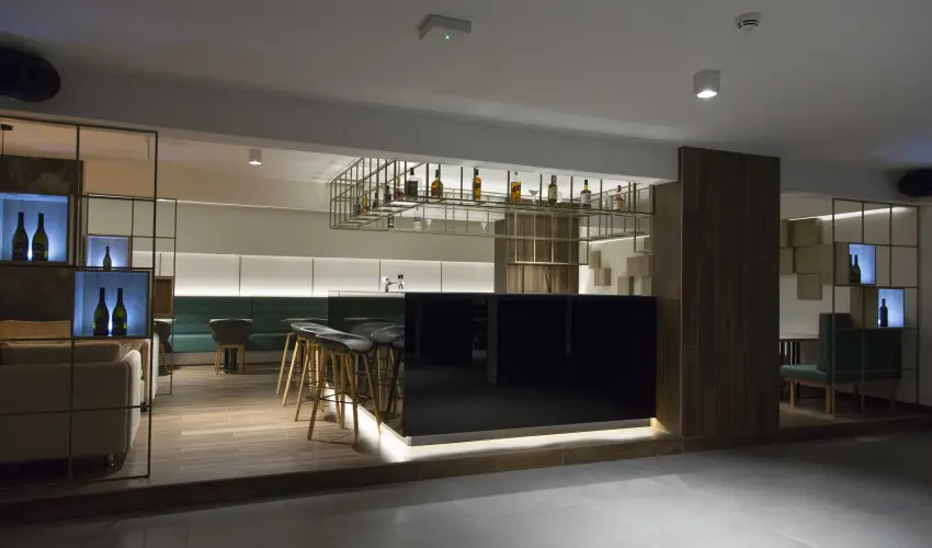 Avar Hotel Mtrafred - Pnksd 