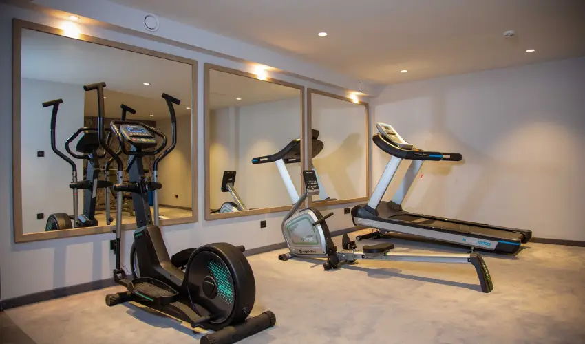 Avar Hotel Mtrafred - Pnksd 